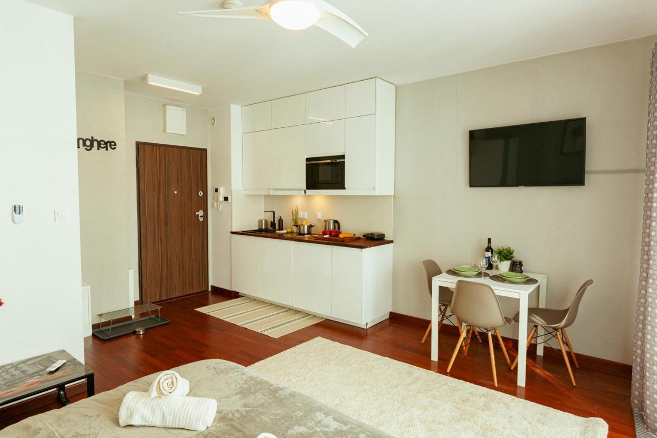 Pawia 51 - Piekny Wiok Na Centrum Warszawy - Duzy Balkon - Smart Tv 55 Cali Wifi - Good Apartments Warszawa Eksteriør billede
